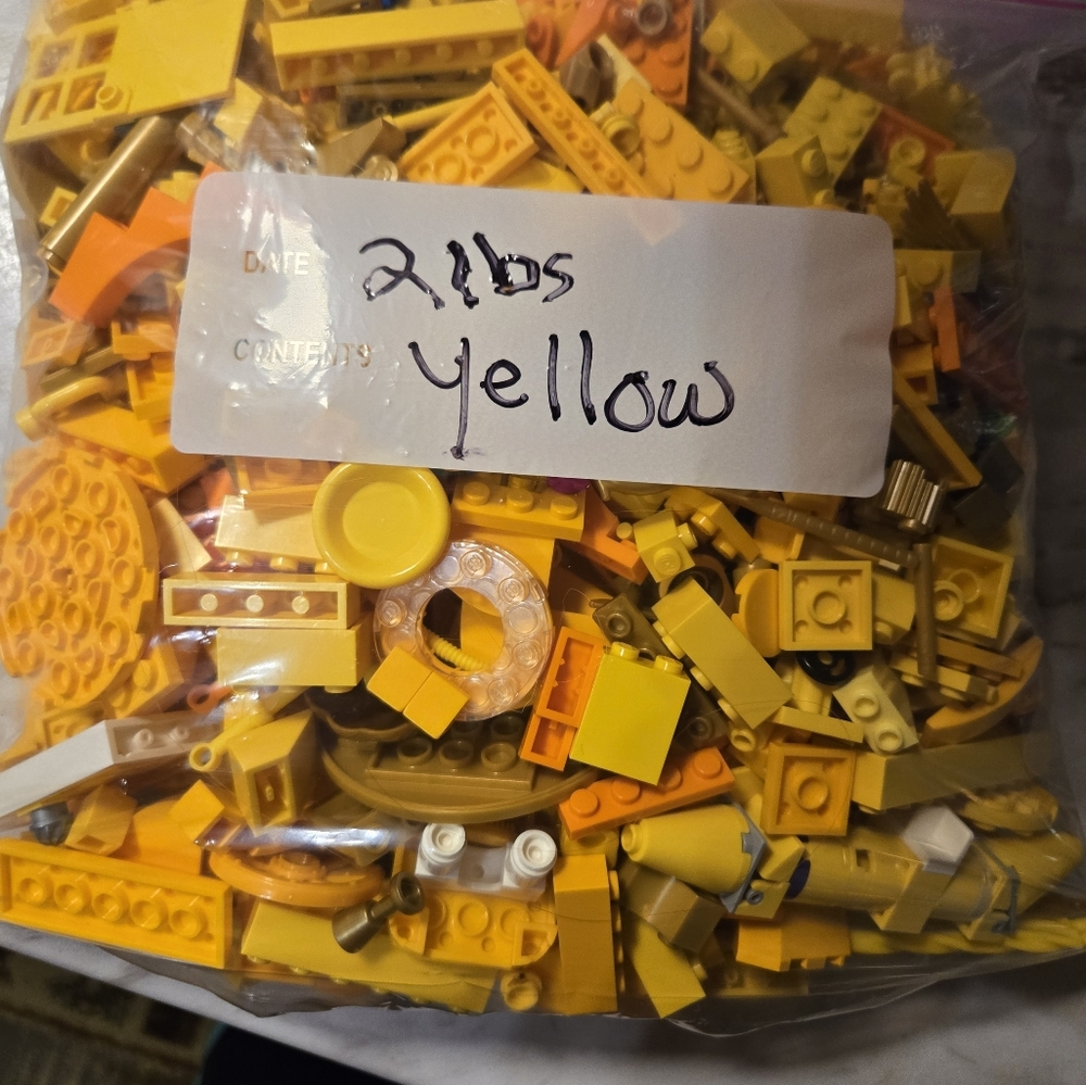 Yellow Building Blocks Set